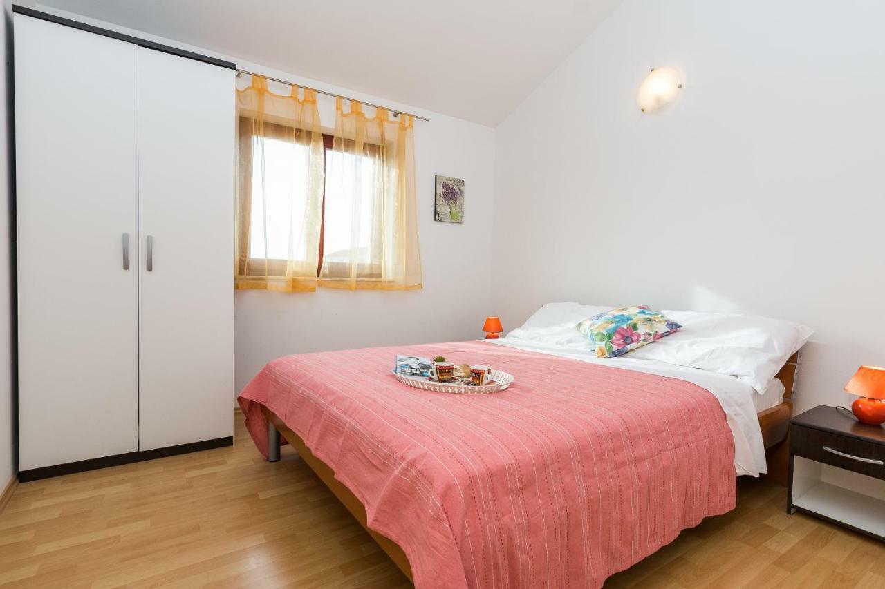 Apartments Blandona Биоград на Мору Екстериор снимка